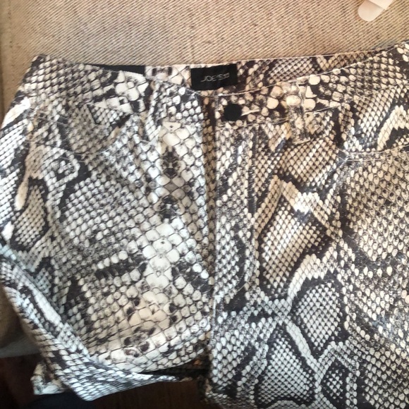 BNWT Joe’s Jeans Snakeprint size 27 - Picture 4 of 4